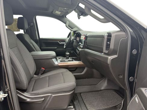 Used 2024 Chevrolet Silverado 1500 RST w/ Redline Edition AWD/4WD image 25