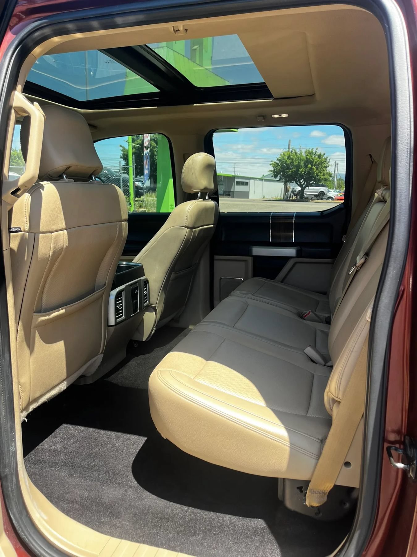 Used 2016 Ford F150 Lariat AWD/4WD image 11