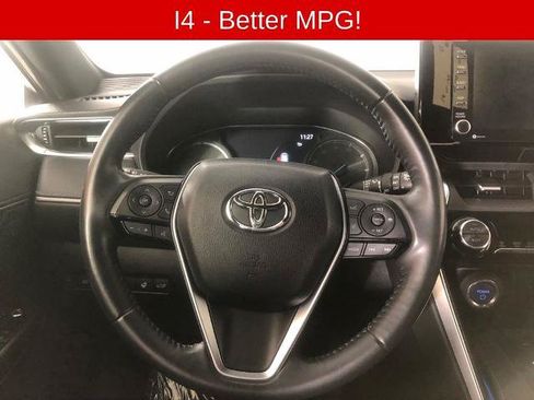 Used 2021 Toyota Venza XLE w/ Softex Package AWD/4WD image 7
