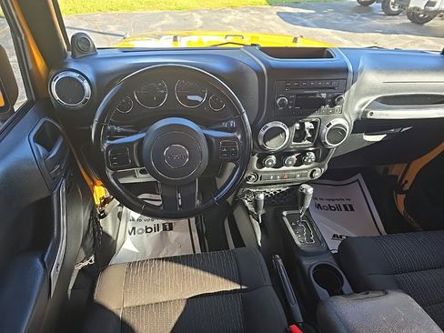 Used 2012 Jeep Wrangler Unlimited Sahara w/ Dual Top Group image 6