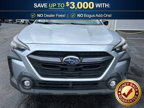 Used 2023 Subaru Outback Premium AWD/4WD image 2