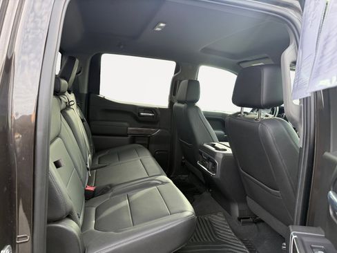 Used 2021 Chevrolet Silverado 1500 LTZ image 18