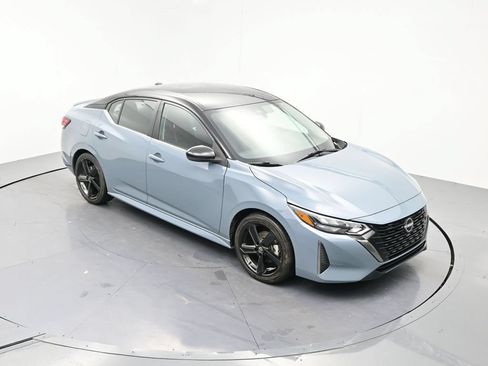 Used 2024 Nissan Sentra SR FWD image 16
