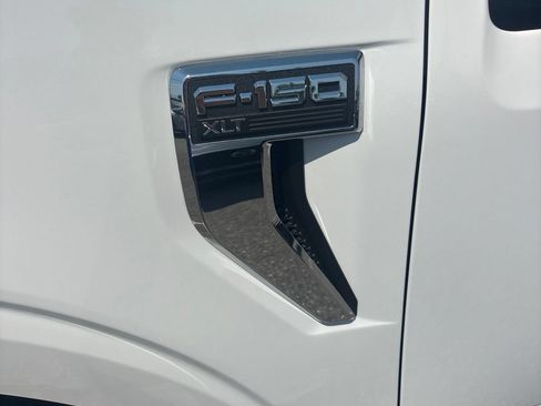 Used 2025 Ford F150 XLT w/ Equipment Group 301A Standard AWD/4WD image 14