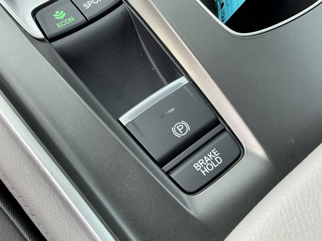 Certified 2018 Honda Accord EX-L image 37