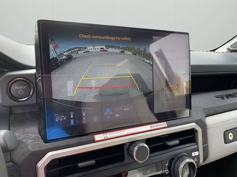 New 2025 Toyota Tacoma Limited AWD/4WD image 20