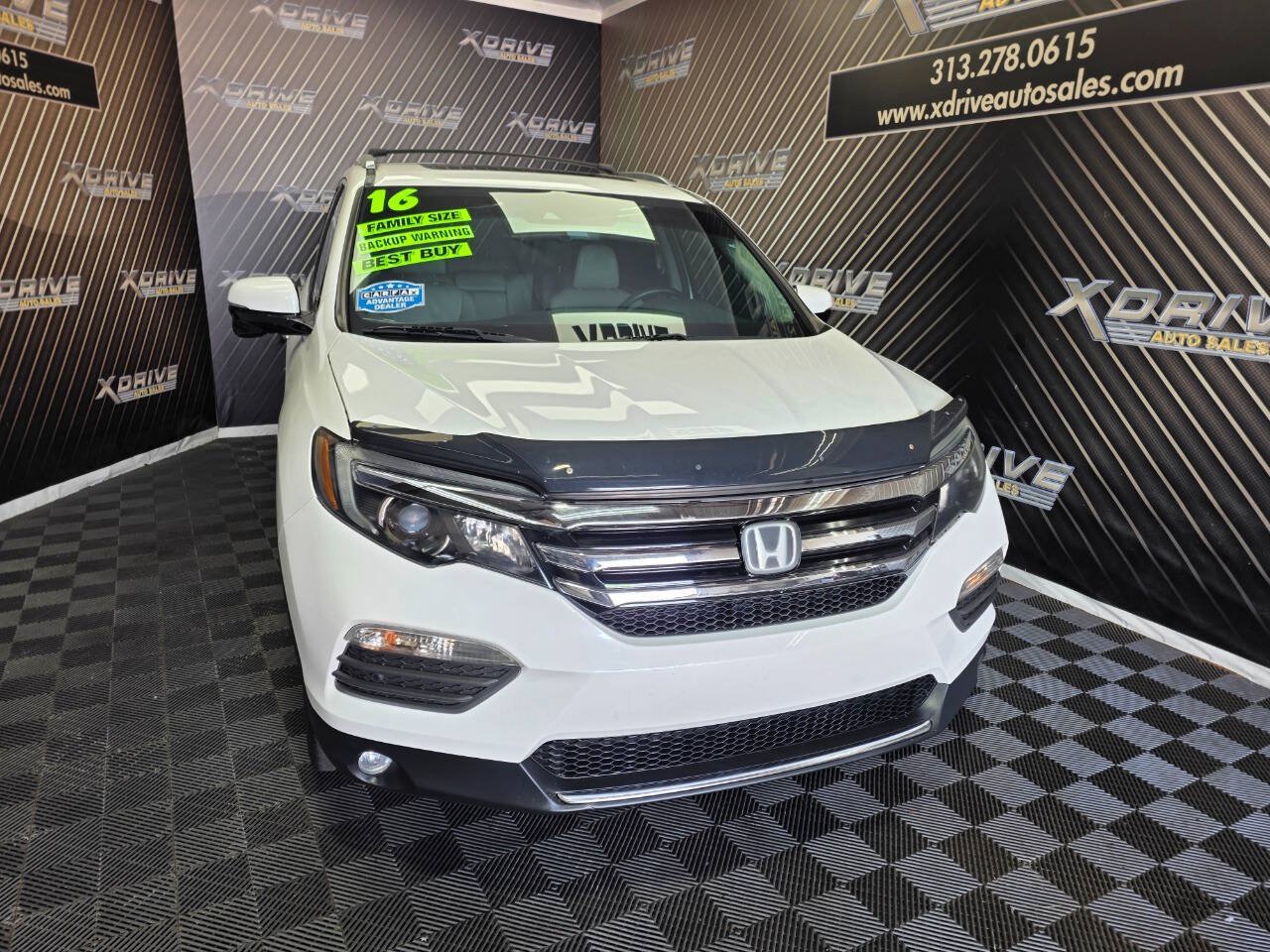 Used 2016 Honda Pilot Touring image 5