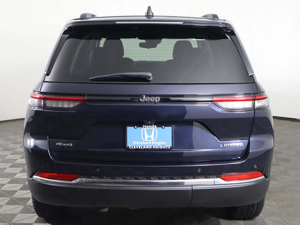 Used 2023 Jeep Grand Cherokee Limited AWD/4WD image 13