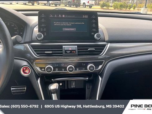 Used 2018 Honda Accord Sport image 22