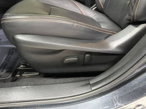 Used 2018 Subaru Crosstrek 2.0i Limited AWD/4WD image 9