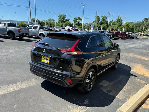 Used 2024 Mitsubishi Eclipse Cross SEL AWD/4WD image 5