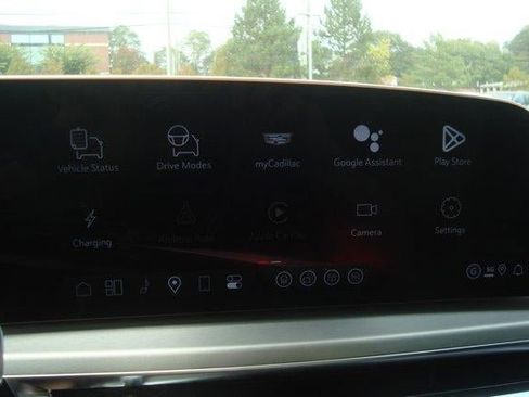 New 2026 Cadillac Lyriq V image 19