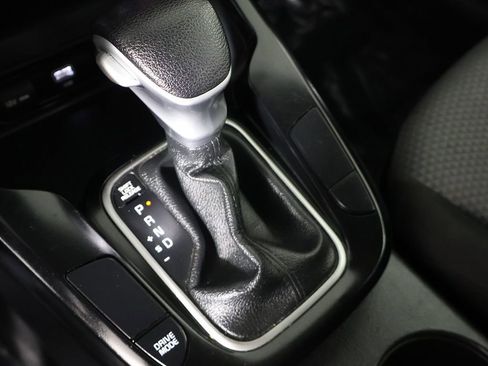 Used 2023 Kia Soul LX w/ Option Group 015 FWD image 40