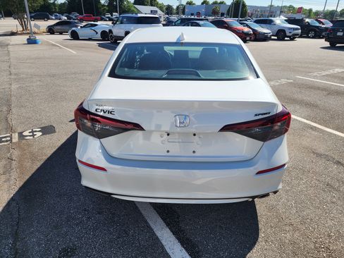 Certified 2026 Honda Civic Sport image 5