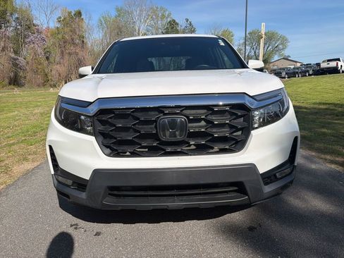 Used 2023 Honda Passport EX-L image 4