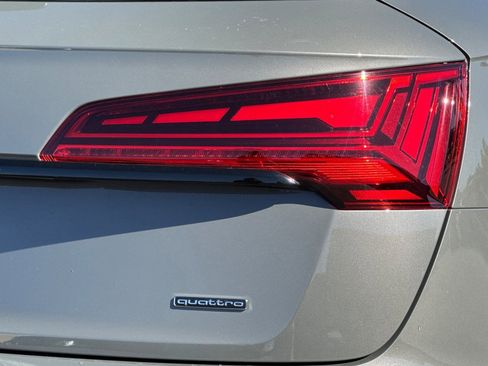 Certified 2025 Audi Q5 2.0T Premium w/ Convenience Plus Package image 23
