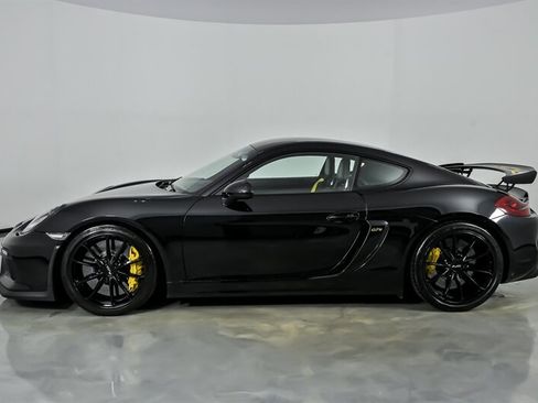 Used 2016 Porsche Cayman GT4 RWD image 8