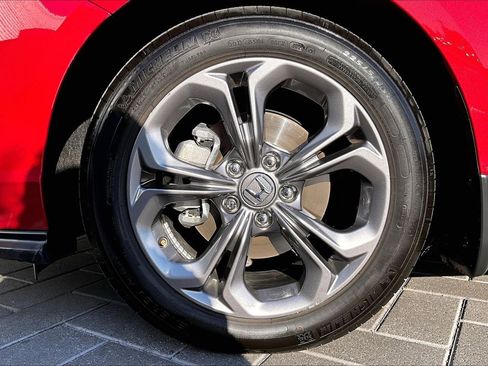 Used 2023 Honda Accord EX image 9
