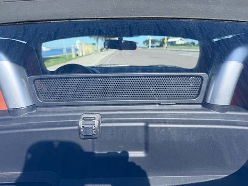 Used 2008 MAZDA MX-5 Miata Grand Touring w/ Premium Pkg image 11