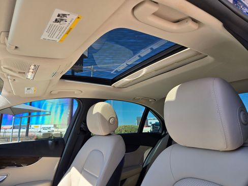Used 2021 Mercedes-Benz C 300 Sedan image 14