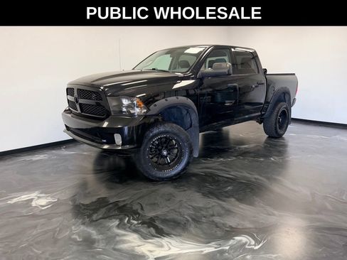 Used 2018 RAM 1500 Express w/ Wheel & Sound Group AWD/4WD image 1