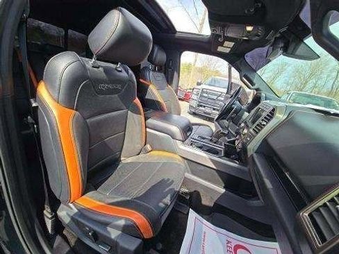 Used 2018 Ford F150 Raptor w/ Equipment Group 802A Luxury AWD/4WD image 6
