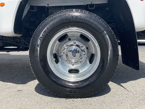 Used 2019 Ford F350 XL w/ STX Appearance Package AWD/4WD image 37