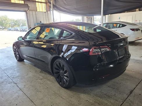 Used 2023 Tesla Model 3 Performance image 2