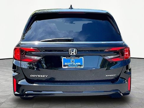 Used 2025 Honda Odyssey Sport-L image 7