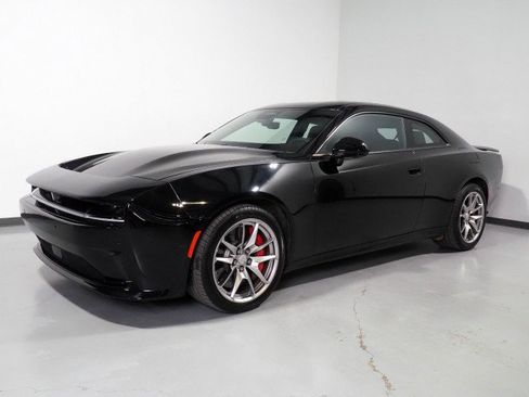 Used 2025 Dodge Charger Daytona Scat Pack w/ Track Pack image 9