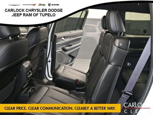 New 2025 Jeep Grand Cherokee L Limited w/ Luxury Tech Group II image 31