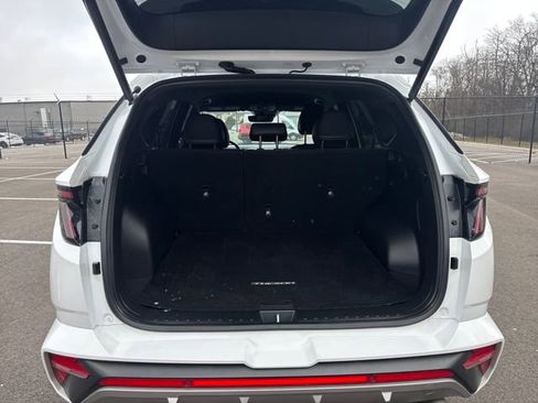 Used 2022 Hyundai Tucson N Line w/ Cargo Package image 12