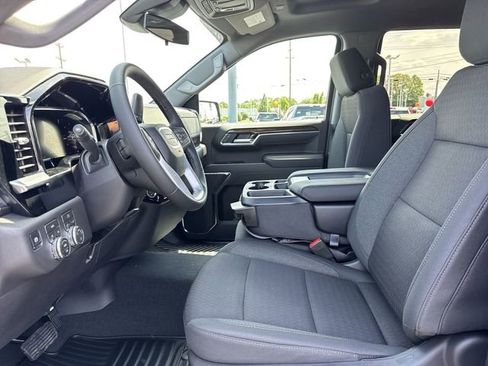 New 2026 GMC Sierra 1500 SLE AWD/4WD image 11