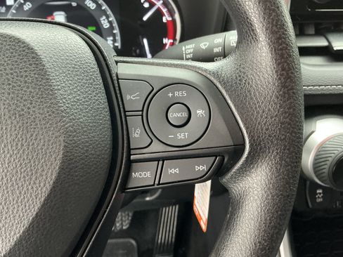 Used 2024 Toyota RAV4 LE image 10