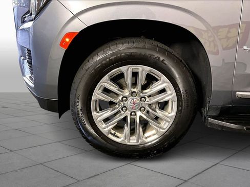 Certified 2022 GMC Yukon SLT w/ SLT Premium Package image 10