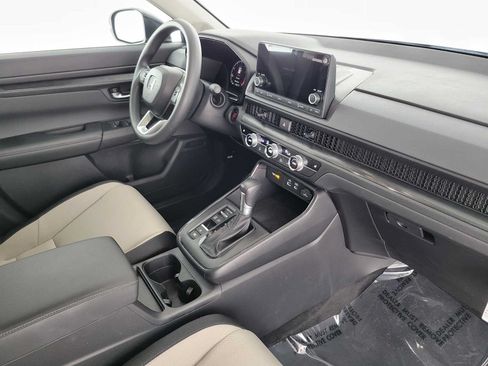 Used 2025 Honda CR-V EX image 11