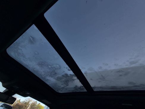 Used 2022 GMC Yukon Denali w/ Max Trailering Package image 22