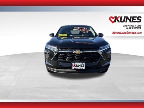 New 2026 Chevrolet Trax LS w/ LS Convenience Package image 9