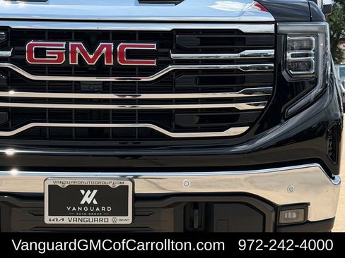 New 2026 GMC Sierra 1500 SLT AWD/4WD image 8