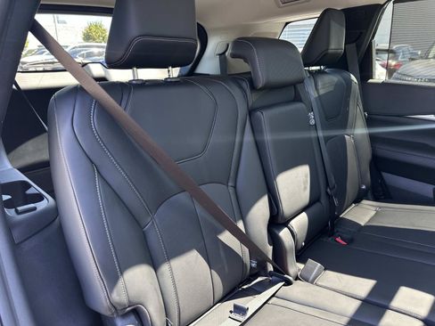 Used 2026 INFINITI QX60 Luxe w/ Cargo Package AWD/4WD image 37