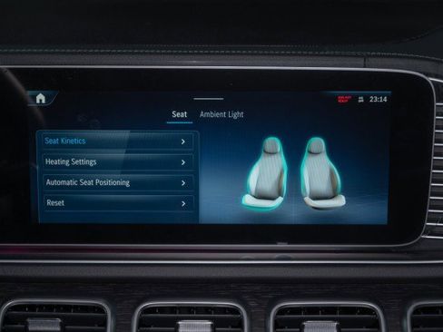 New 2026 Mercedes-Benz GLS 450 4MATIC image 16