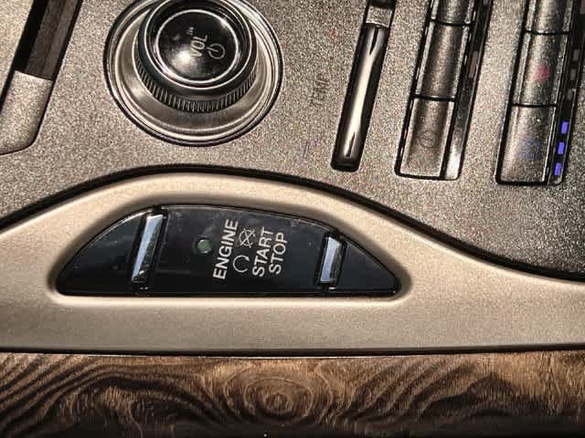 Used 2018 Lincoln MKX Reserve FWD image 28