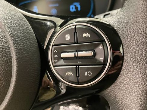 Used 2023 Kia Soul S FWD image 36