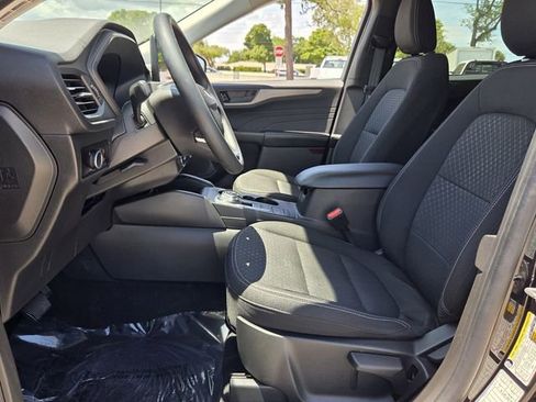 Certified 2025 Ford Escape Active FWD image 12
