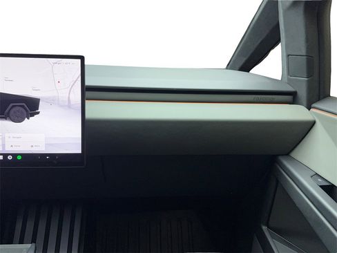 Used 2024 Tesla Cybertruck AWD Crew Cab image 20