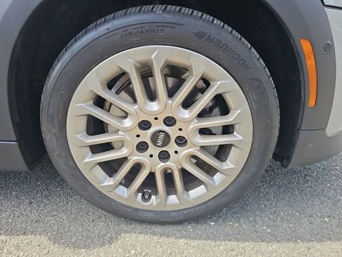 Certified 2025 MINI Cooper S image 35