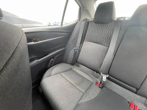 Used 2025 Toyota Camry LE image 37