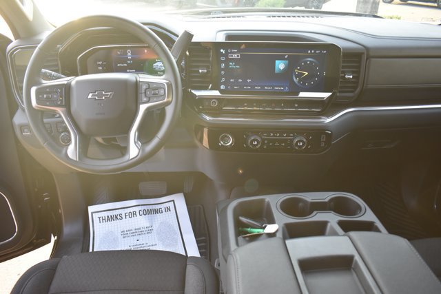 Used 2024 Chevrolet Silverado 1500 RST AWD/4WD image 18