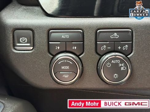 Used 2024 Chevrolet Silverado 1500 LT AWD/4WD image 36