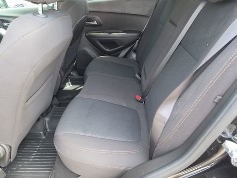 Used 2020 Chevrolet Trax LS w/ Tint and Cruise Package FWD image 22